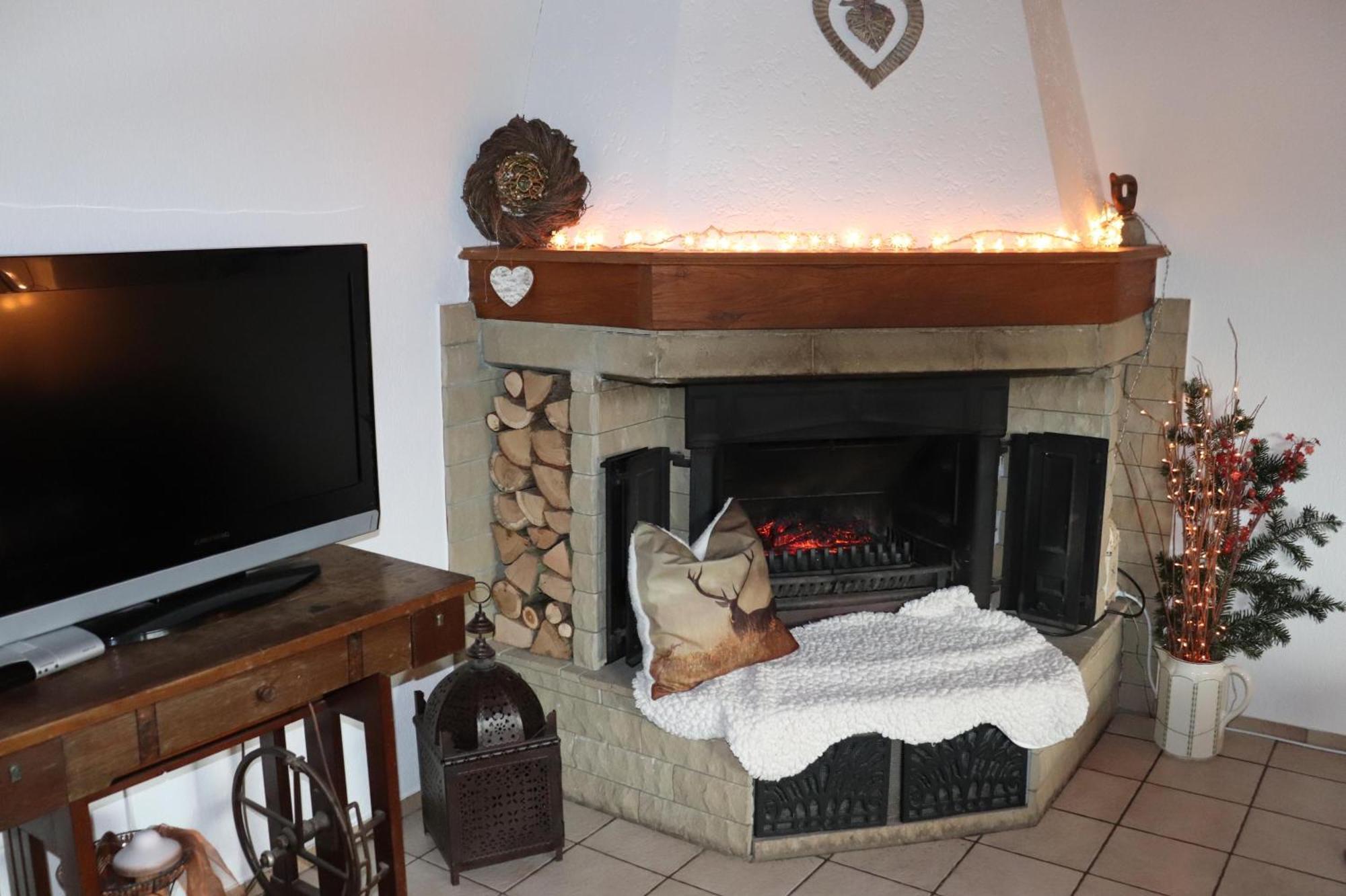 Ferienwohnung Kribs Arzfeld ภายนอก รูปภาพ